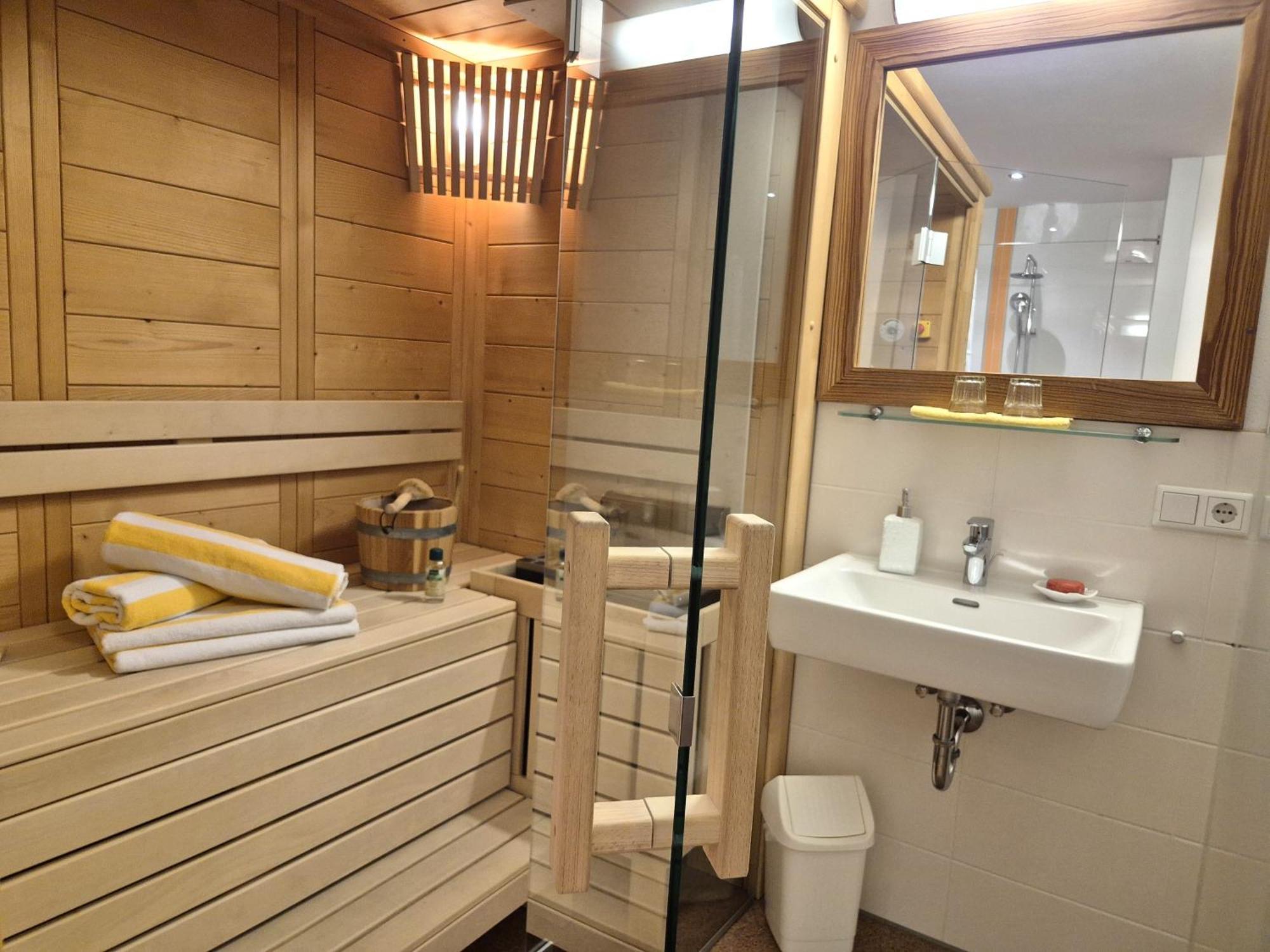 Ferienwohnung Simonhof มาริอาอาล์ม อัม ชไตเนอร์เนินเมียร์ ภายนอก รูปภาพ